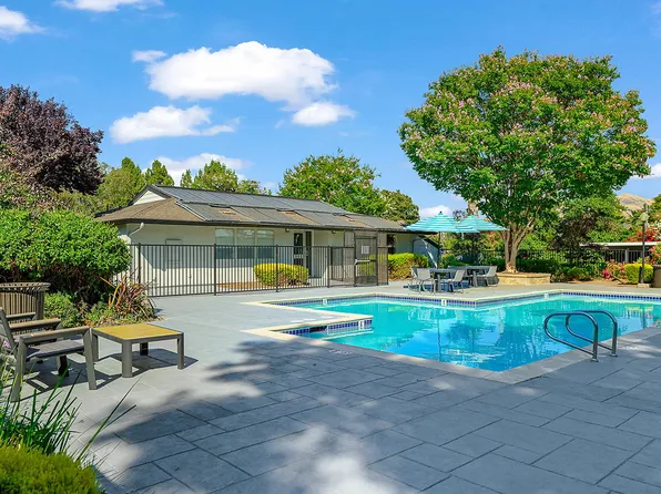 Briarwood at Central Park