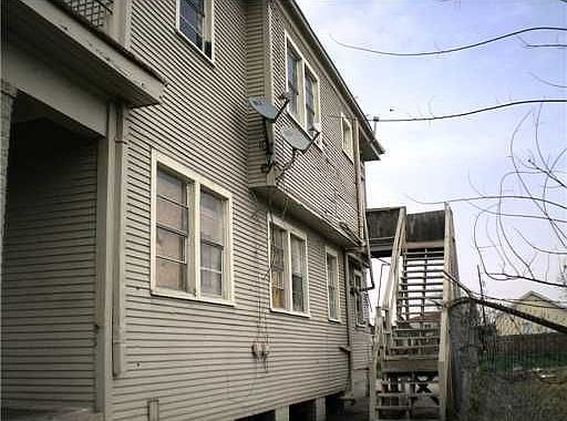 3rd image of 2215 Pauger St