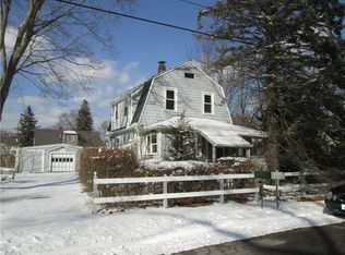 103 Wood St, Warwick, RI 02889