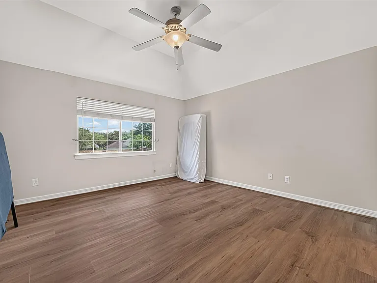 1715 Lake Quitman Dr — Photo 37