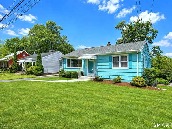 14 Ballou Road, Branford, CT 06405