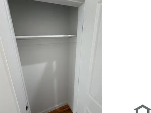 30 Parkhurst St, Newark, NJ 07114