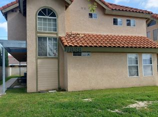 11939 209th St APT 2, Lakewood, CA 90715