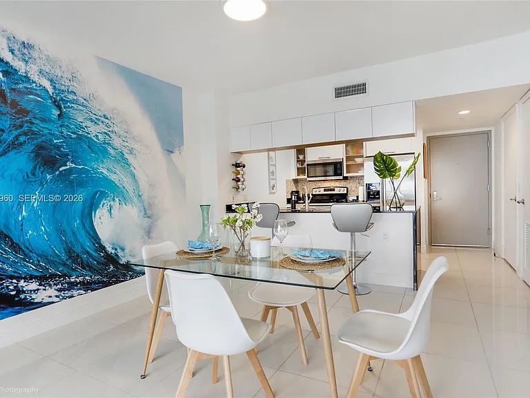 1750 N Bayshore Dr #5203 — Photo 5