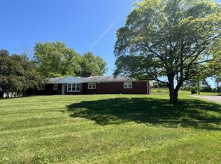 356 W Cumberland Ave, Jamestown, KY 42629
