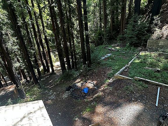 5th image of 10535 West Dr