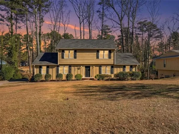 2328 Horseshoe Bend Rd SW, Marietta, GA 30064