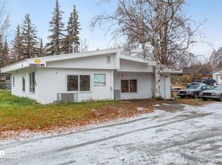 2201 Roosevelt Dr, Anchorage, AK 99517