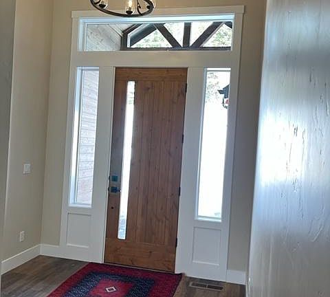 2nd image of 3335 Whitefield Ln