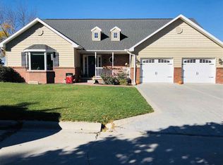107 S 8th St, Humphrey, NE 68642