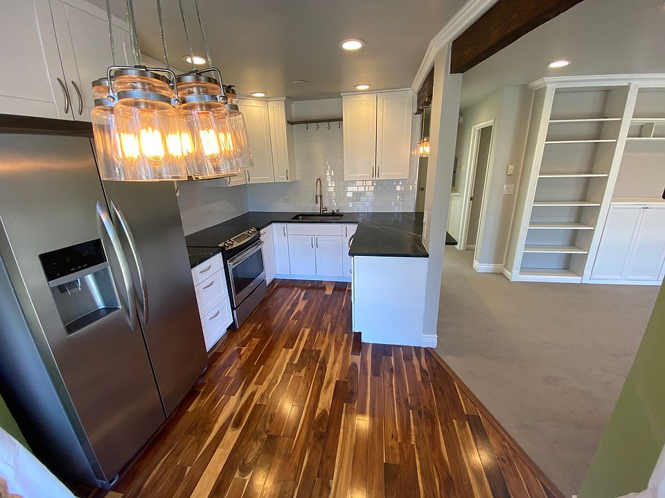 1st image of 609 Arguello Blvd