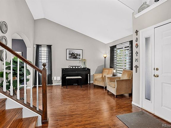 3rd image of 13200 Elizabeth Street