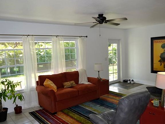 5th image of 2248 Palmetto Dr