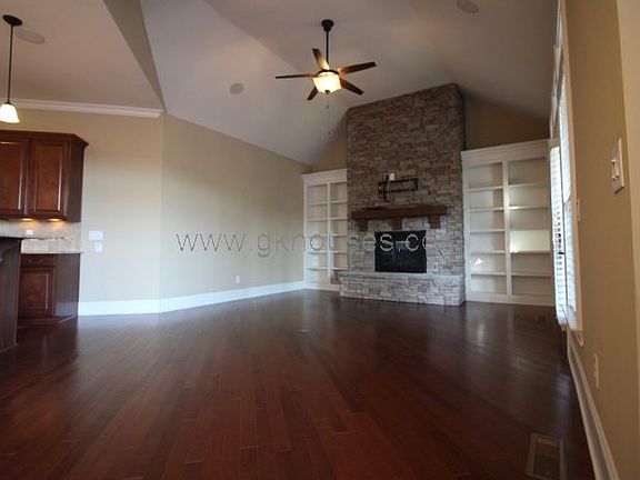 3rd image of 317 Terri Park Way
