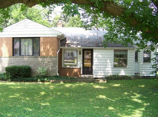 22 Jacqueline Dr, Berea, OH 44017
