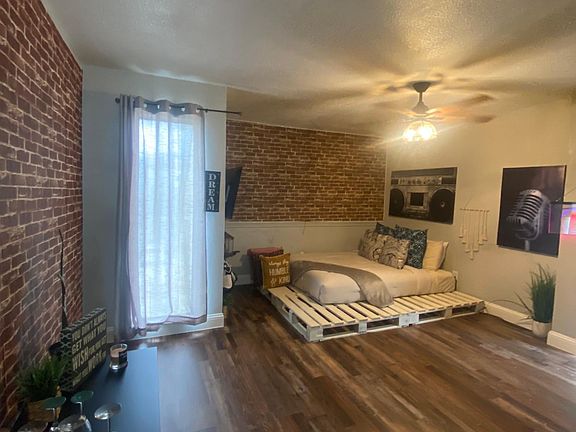 2nd image of 2309 Balsam Dr #K11