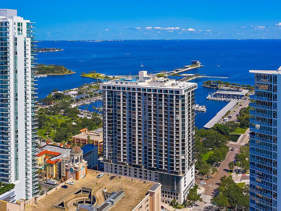 1st image of 1 Beach Dr SE Unit 2512