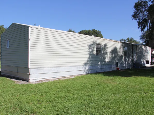5584 Lake Buffum Rd, Lake Wales, FL 33859