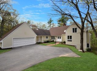 18 Oak Meadow Rd, Lincoln, MA 01773