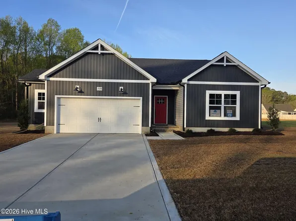 2928 Tucker Hill Drive, Grimesland, NC 27837
