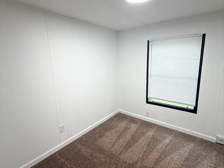 153 Artic Ct #153 — Photo 13