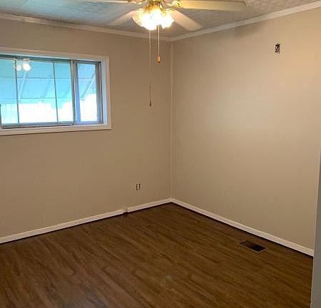 4th image of 2703 S Roosevelt St
