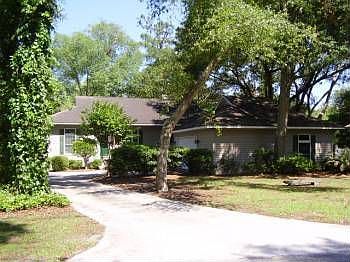 1st image of 664 Ayers Dr