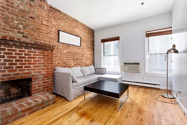 Rented by Sterling Property Solutions Inc. | media 5