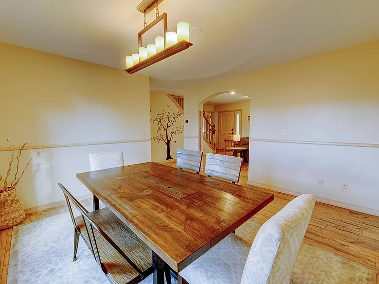 370 Kelhi Ct — Photo 16