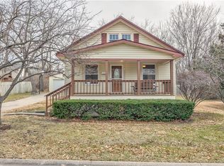 6613 W 54th St, Mission, KS 66202