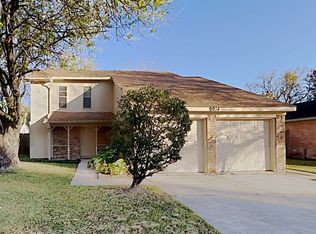 9914 Golden Sunshine Dr, Houston, TX 77064