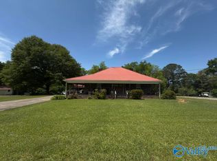 2700 Alfords Bend Rd, Gadsden, AL 35903