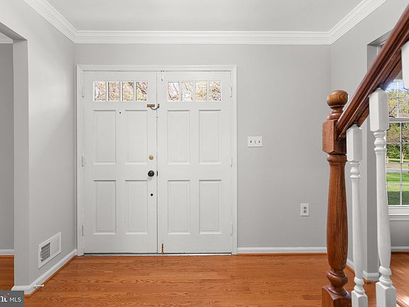 5th image of 4500 Custis Dr