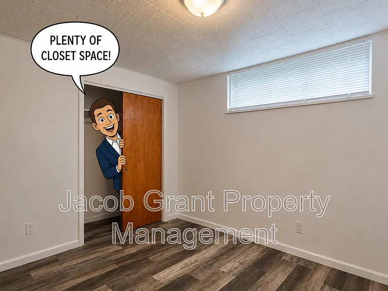 298 W 17th St #294 — Photo 10