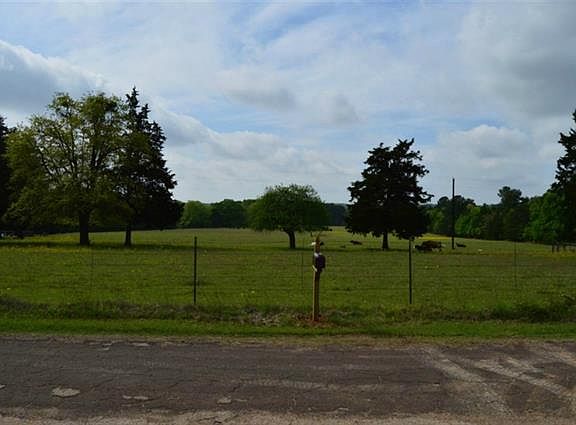 3rd image of 19189 County Road 478