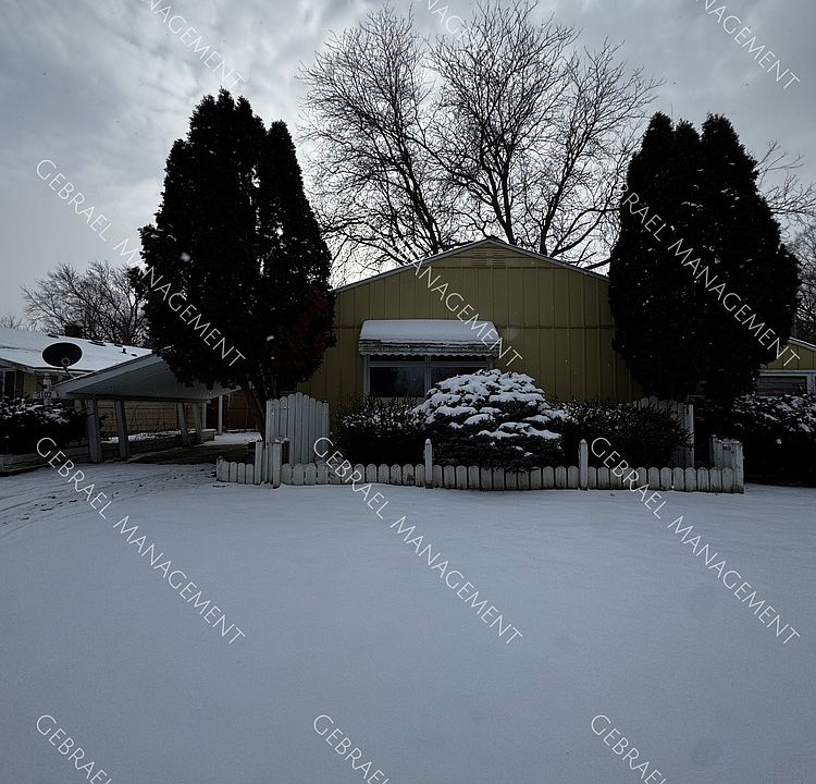 1st image of 3102 Briarwood Dr