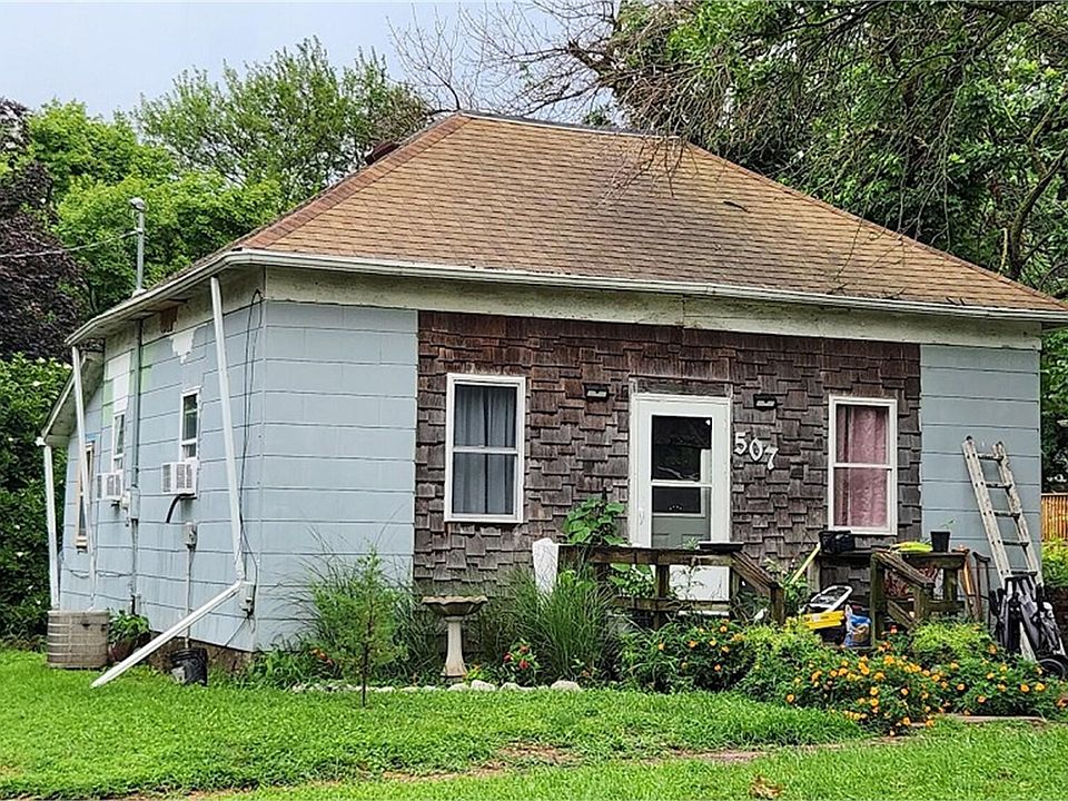 1st image of 507 Fir St