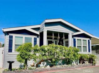 321 Mayflower Dr, Newport Beach, CA 92660