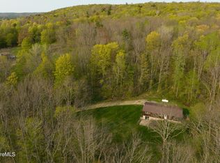 851 E Washington Rd, Hinsdale, MA 01235