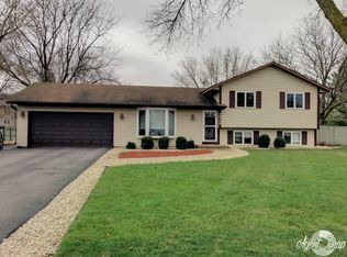 15769 Heywood Ct, Apple Valley, MN 55124