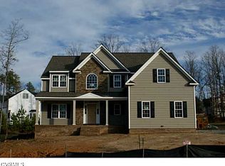 10225 Brading Ln, Midlothian, VA 23112