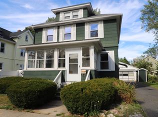 129 Mooreland St, Springfield, MA 01104