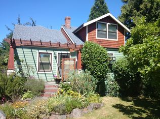 3726 SW 100th St, Seattle, WA 98146