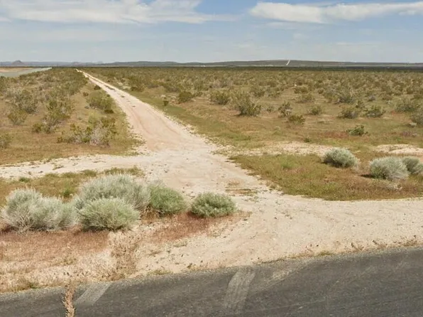 1700 E Douglas Ave, Mojave, CA 93501