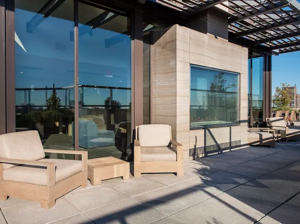 201 East 86th Street image 12 of 16