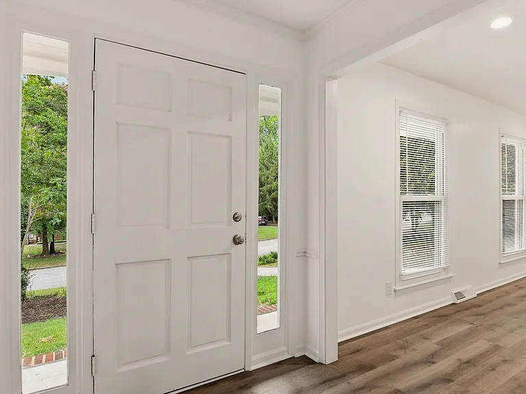 207 Leland Dr — Photo 11