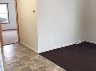 8946 Bernet Rd APT 4, North East, PA 16428