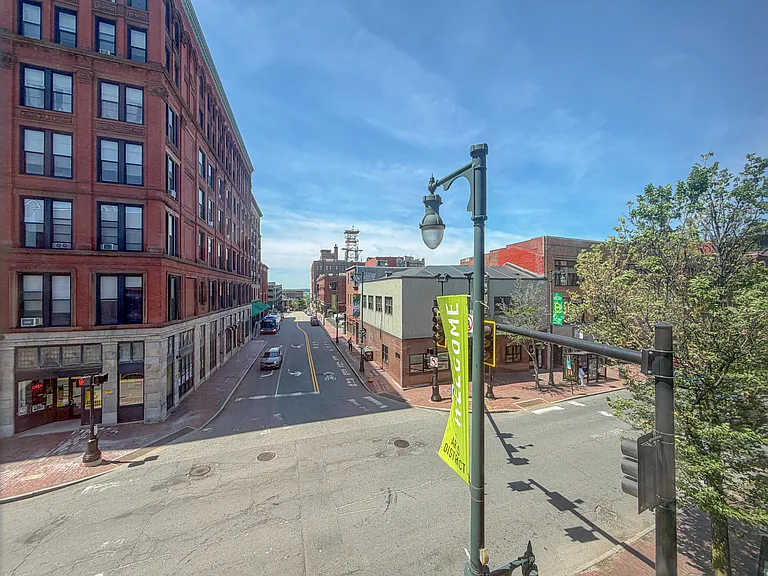 578 Congress St #3 — Photo 44