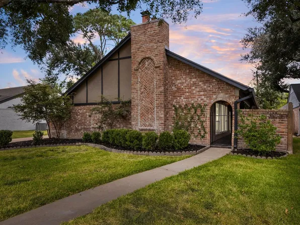2218 Parana Dr, Houston, TX 77080