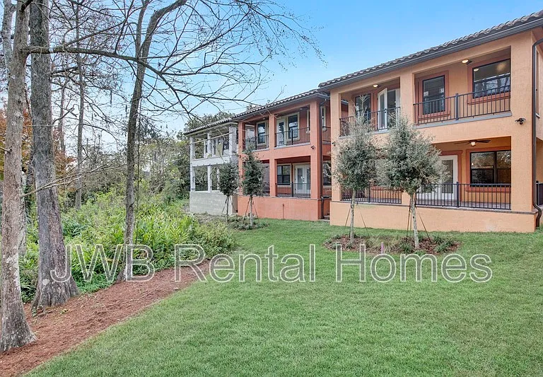 8859 Amalfi Ct — Photo 37